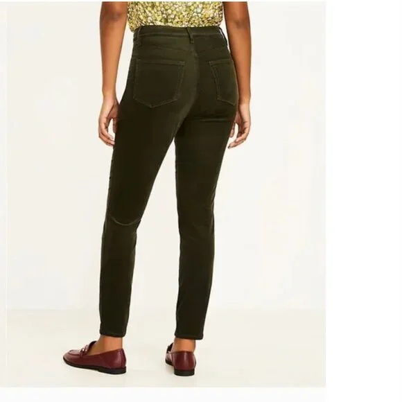 🌿✨ Ann Taylor LOFT Skinny Corduroy Pants (NEW WITH TAG) ✨🌿 - Picture 2 of 2